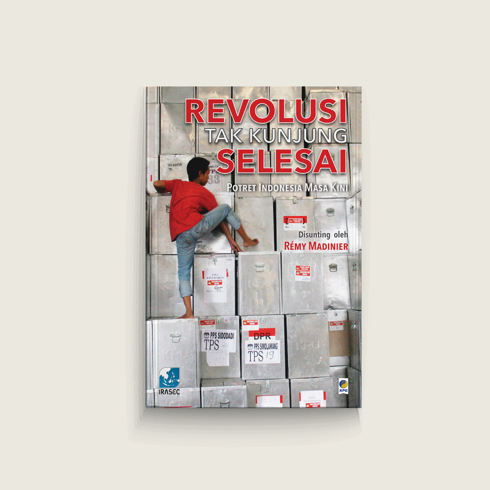 Revolusi Tak Kunjung Selesai
